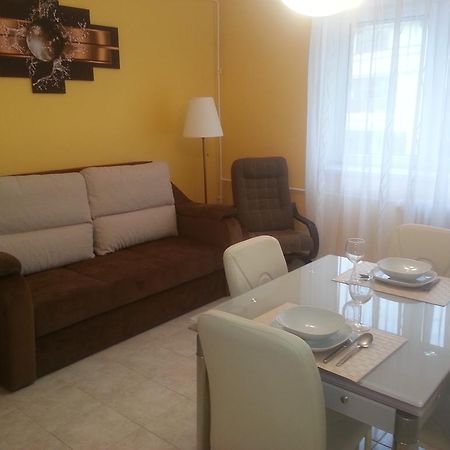 Szinva Apartman Mişcolţ Exterior foto