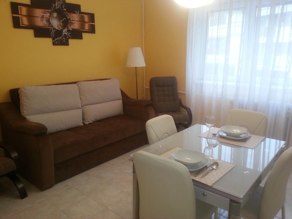 Szinva Apartman Mişcolţ Exterior foto